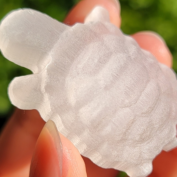 NEW SMALL SELENITE TORTOISE CARVING - Picture 3 of 4